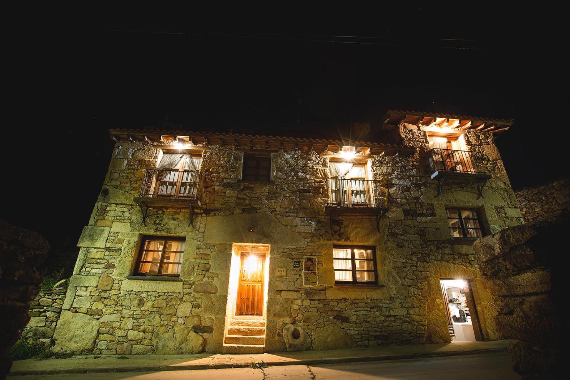 Hotel Orgullo Rural Bermellar Esterno foto