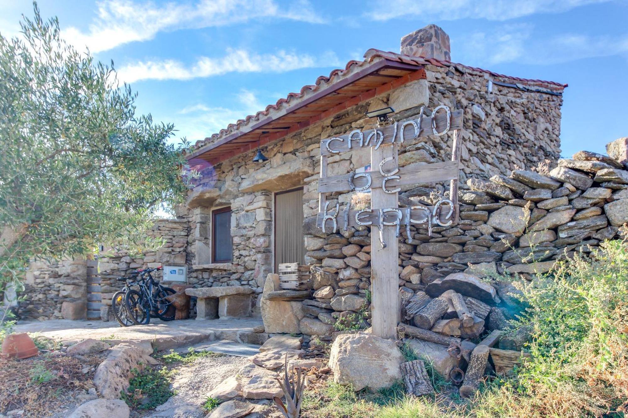 Hotel Orgullo Rural Bermellar Esterno foto