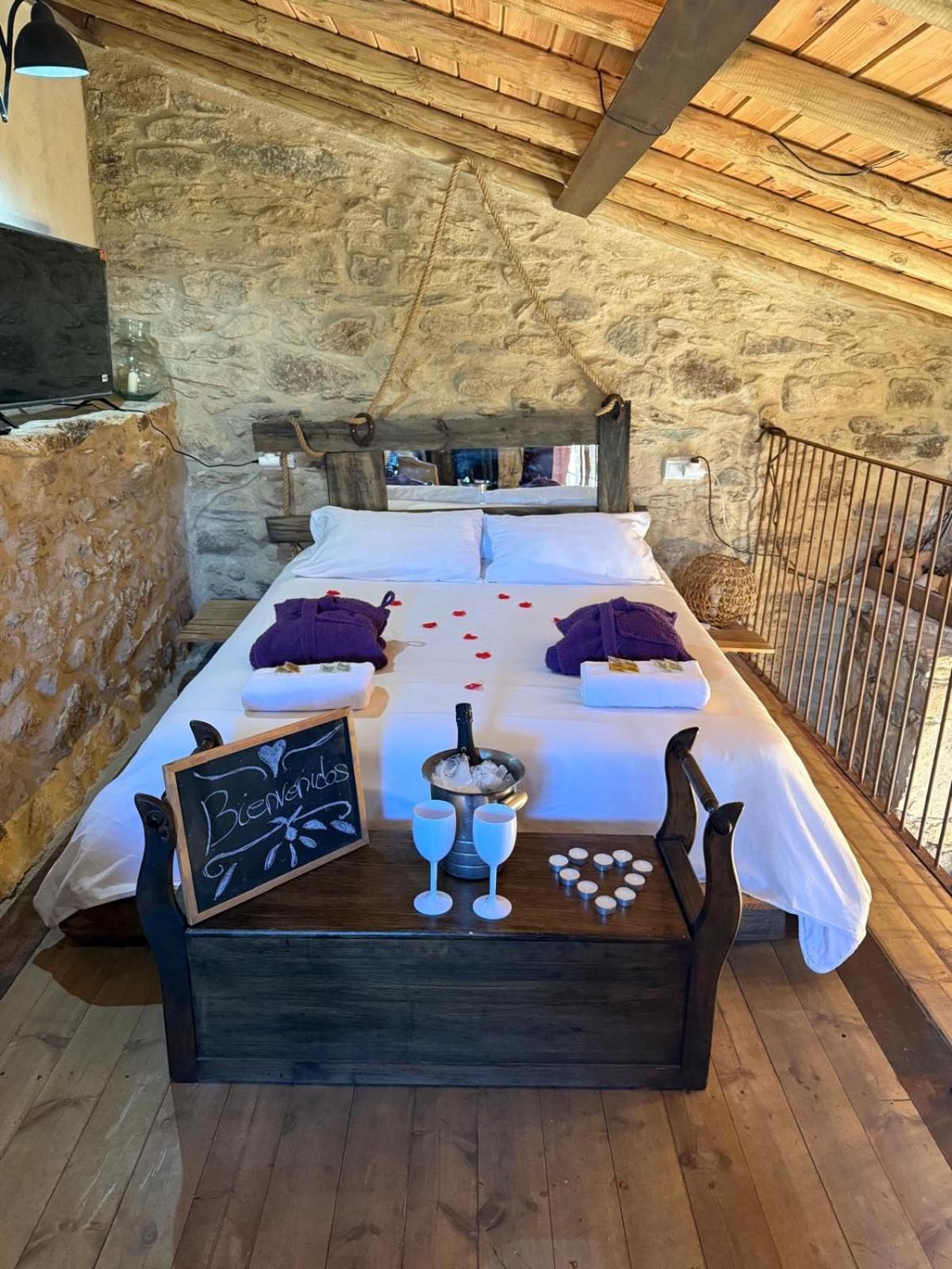 Hotel Orgullo Rural Bermellar Esterno foto
